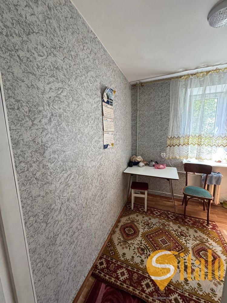 Продаж 2к.кв. по вул. Червона (035)