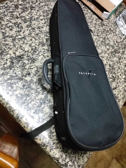 Hoje só 30€ Violino pequeno incompleto