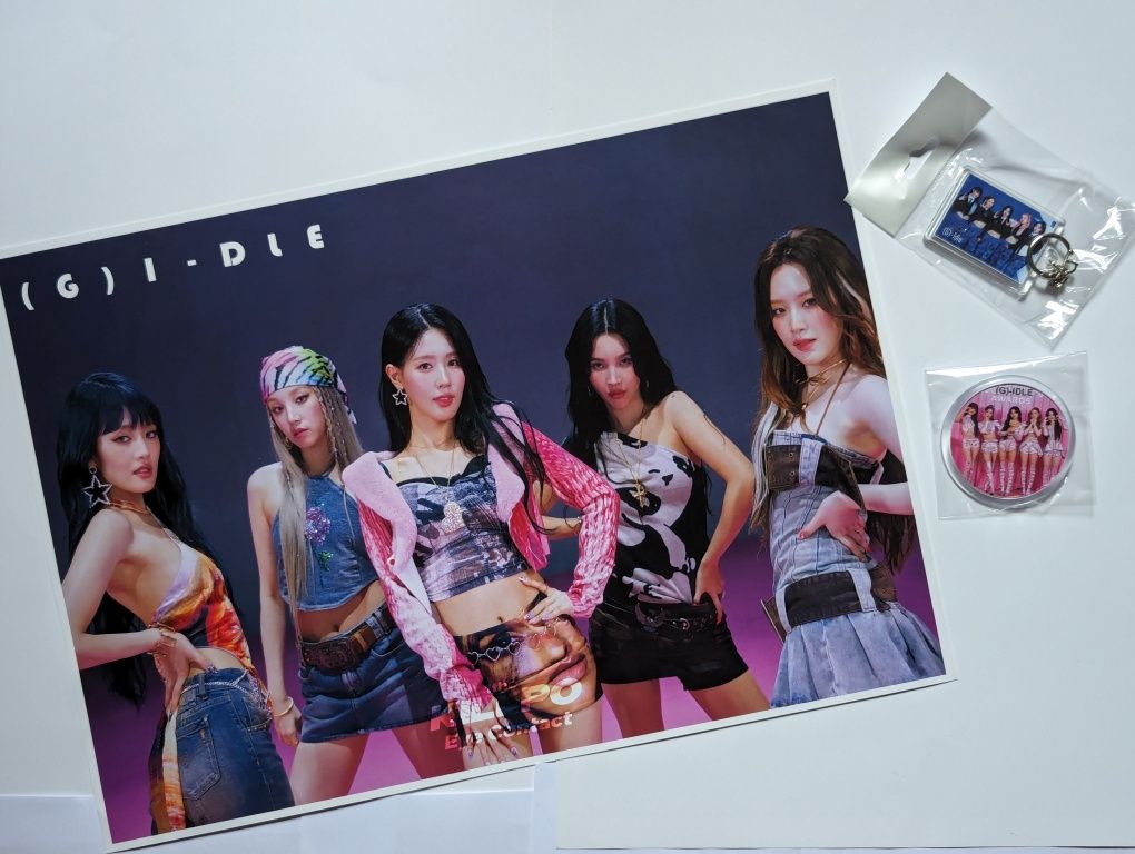 Подарункові набори з ITZY G-idle набор Джиайдл кпоп