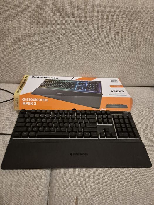 Klawiatura gamingowa APEX 3