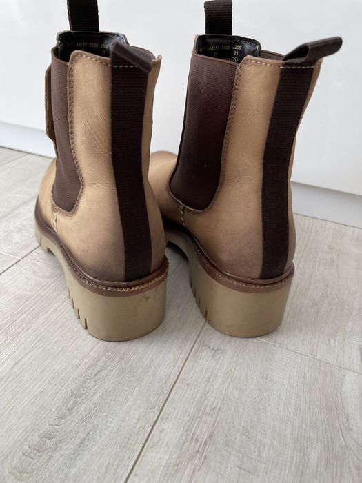 Жіночі чоботи bugatti