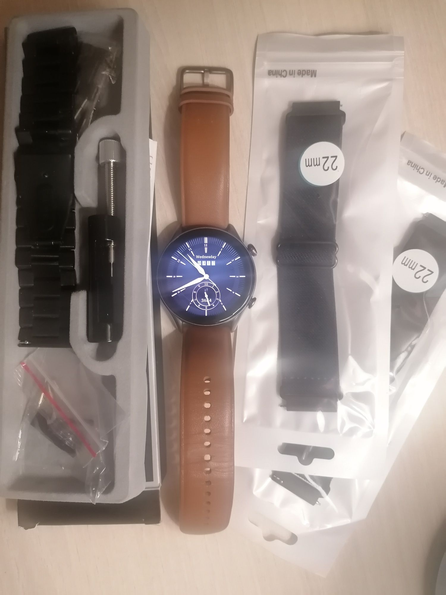 Smart watch GTR 3 Pro + 4 pulseiras