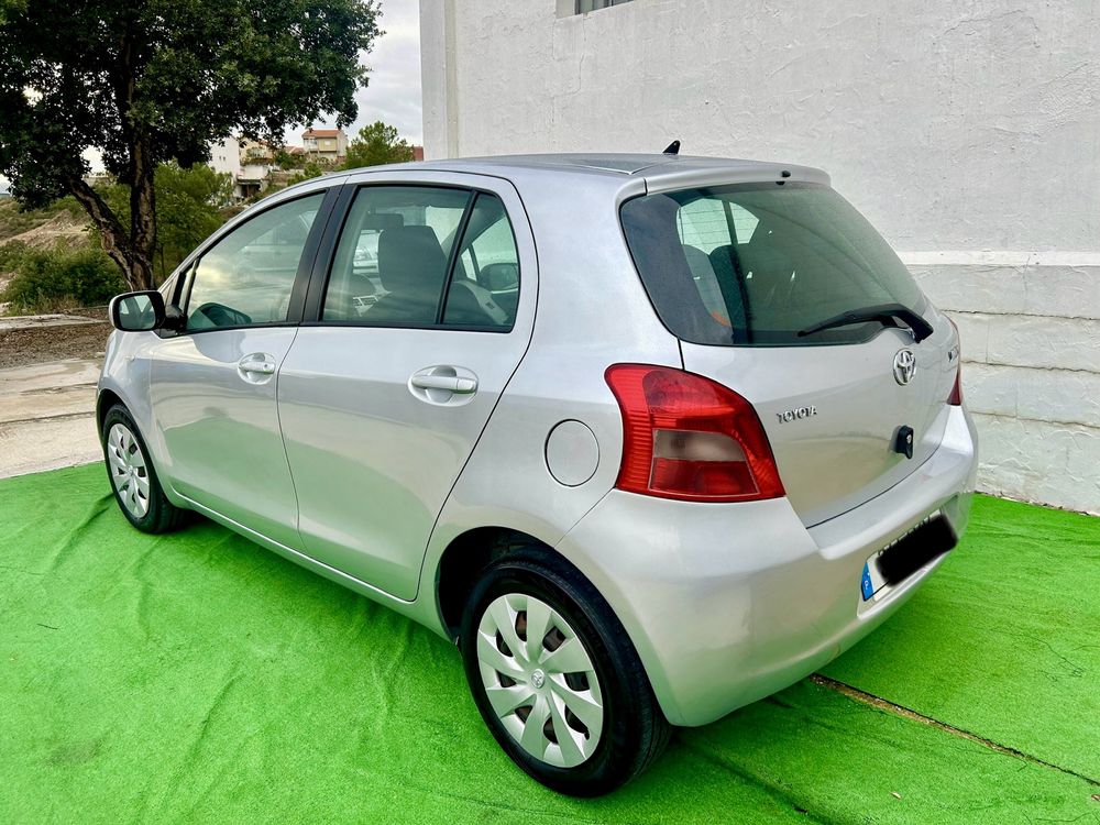 Toyota Yaris 1.0Vvti
