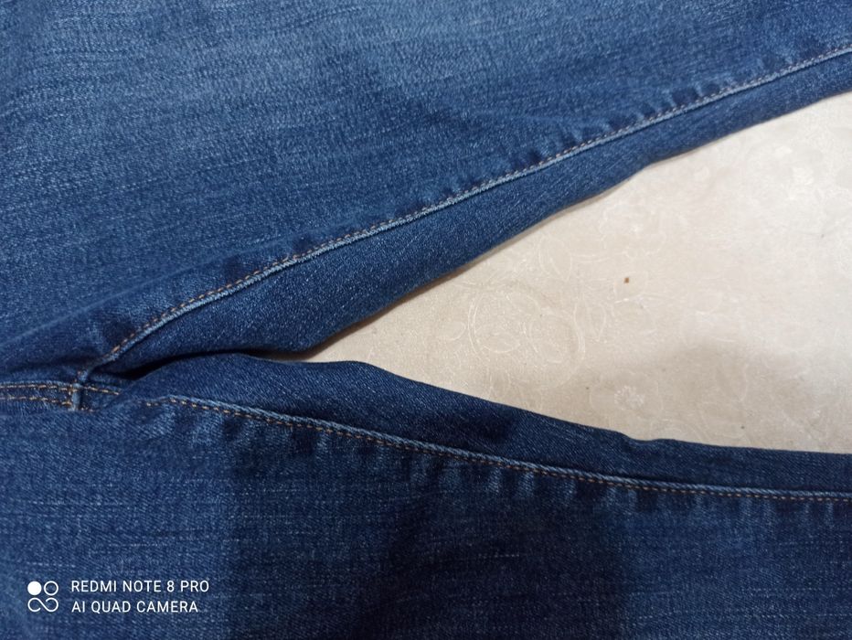 Джинси в гарному стані