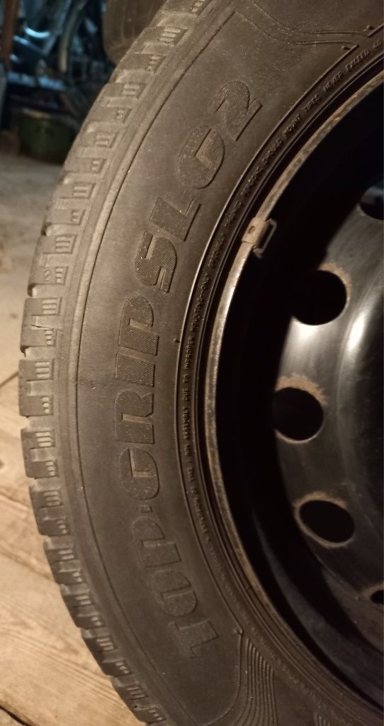 Opony na felgach 4szt. , koła zimowe, citroen.  14  175/70