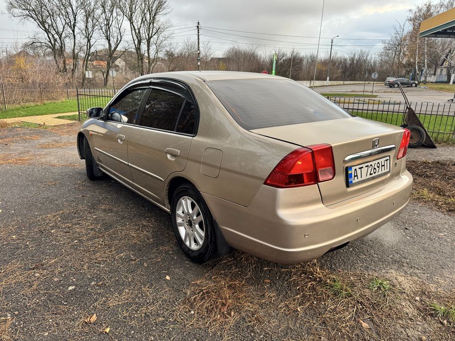 Honda civic 7 покоління