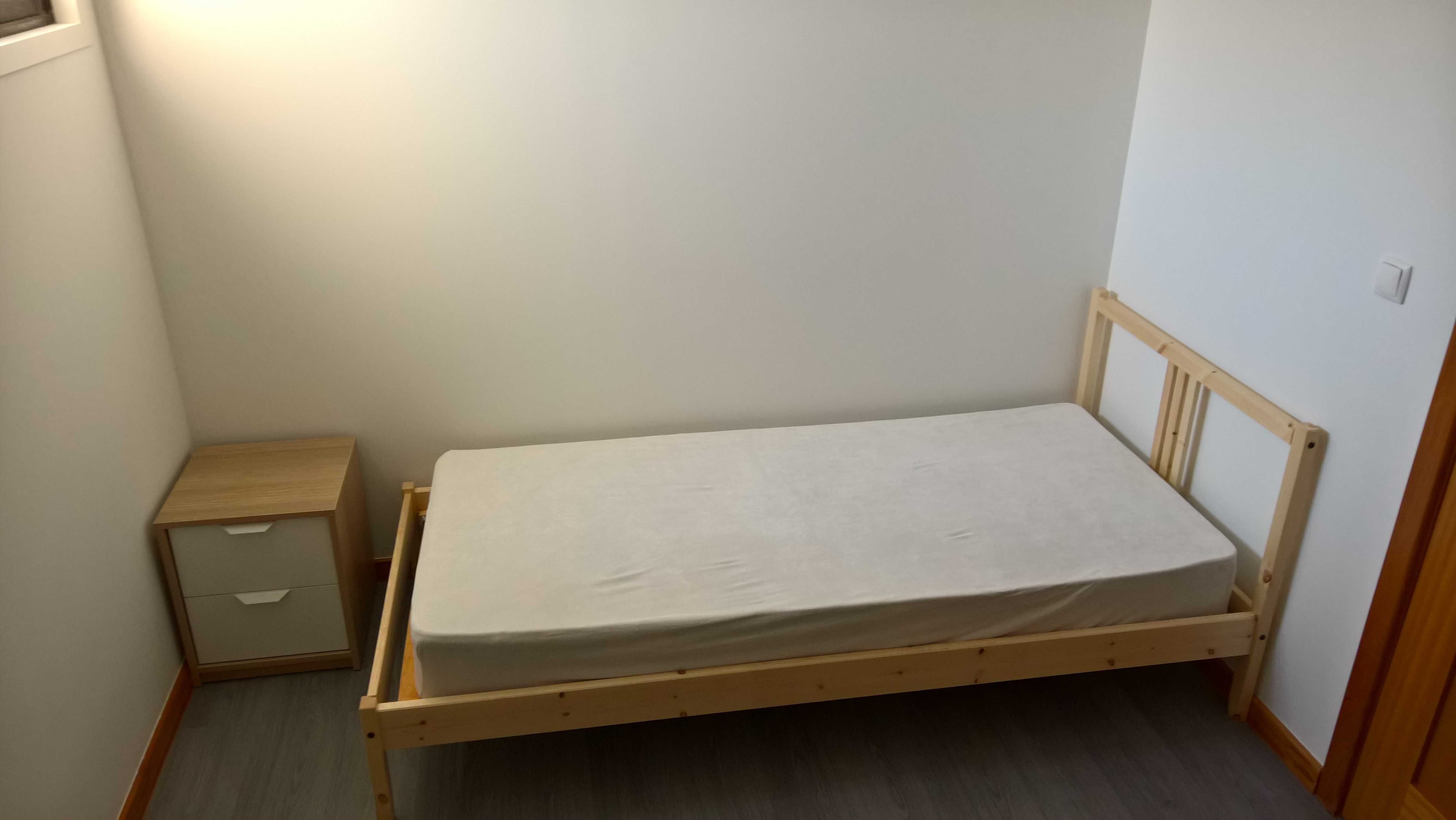Quarto só homens não fumadores tudo incluído 10mnt Lisboa