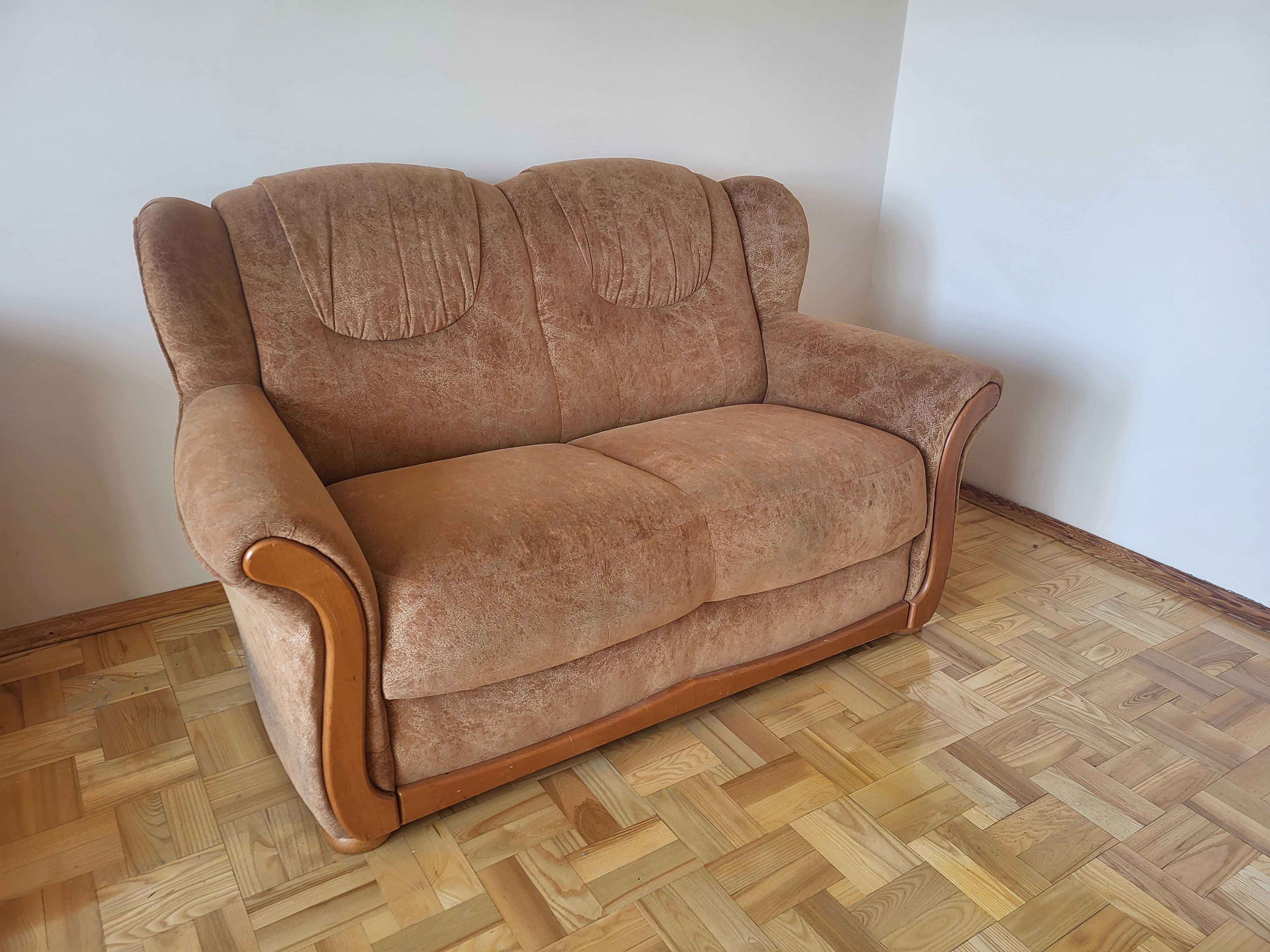 Sofa dwuosobowa i fotel