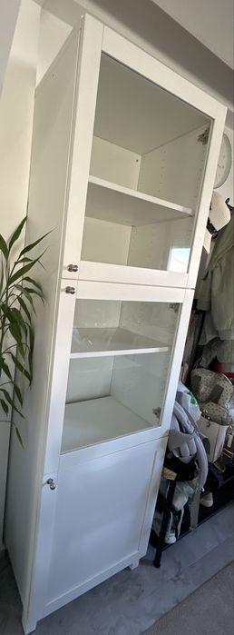 Cristaleira de 3 portas Besta do ikea
