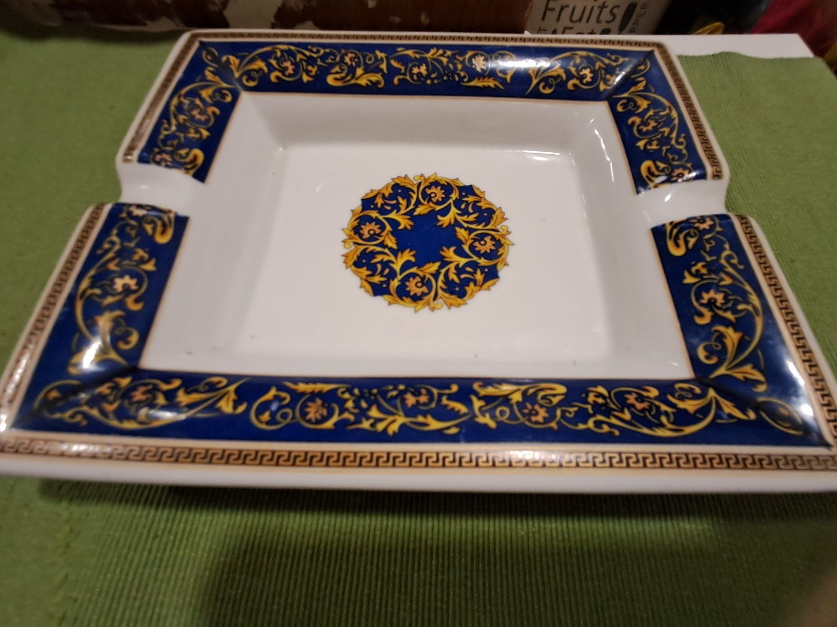 Cinzeiro T Limoge porcelana