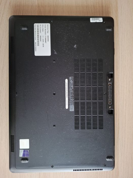 Laptop Dell Latitude E5550 Win 11, Intel Core i5, 238GB, 8GB RAM