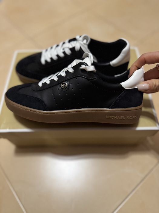 Продам кеди michael kors оригінал