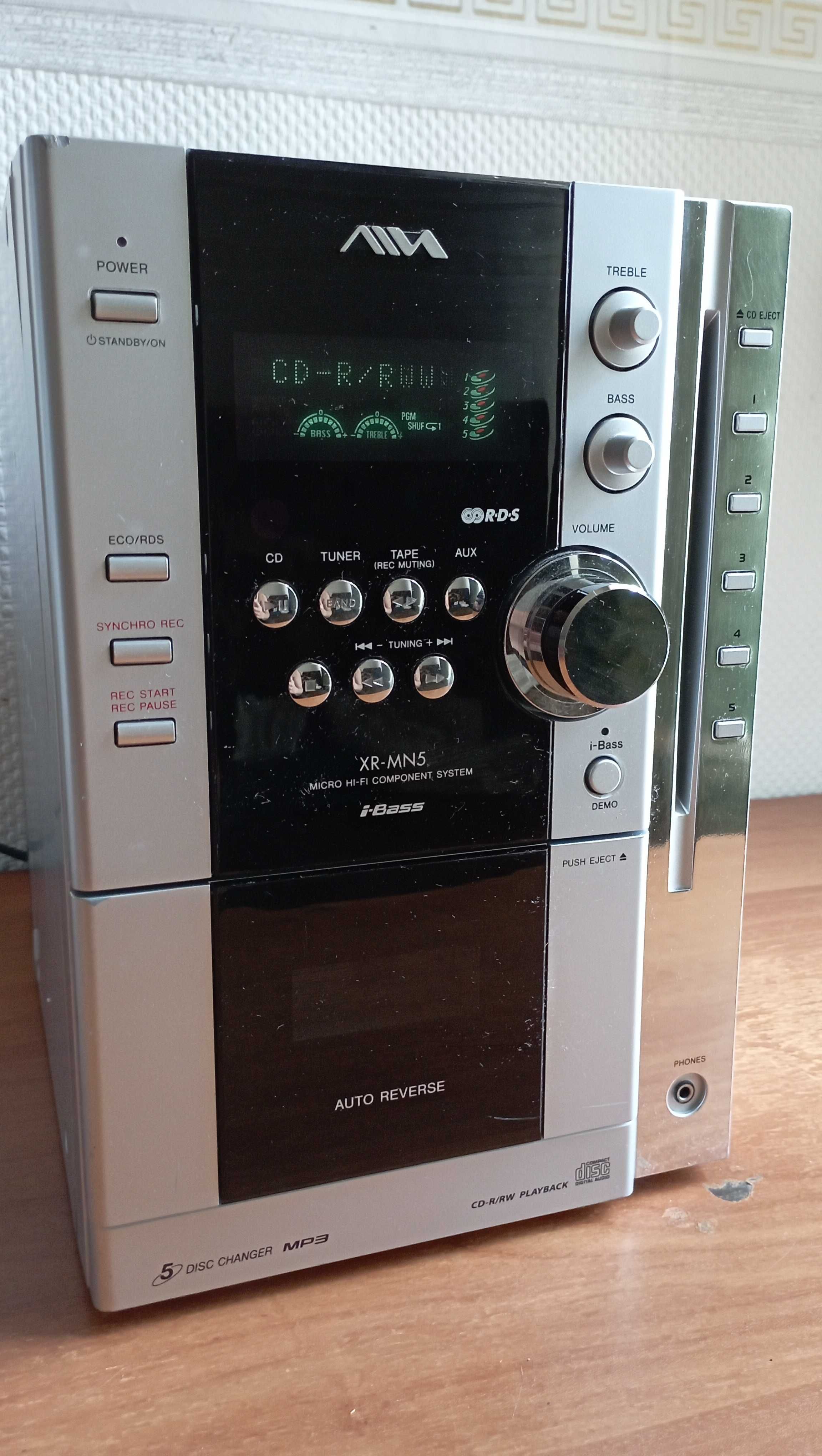 Продам музыкальный центр AIWA