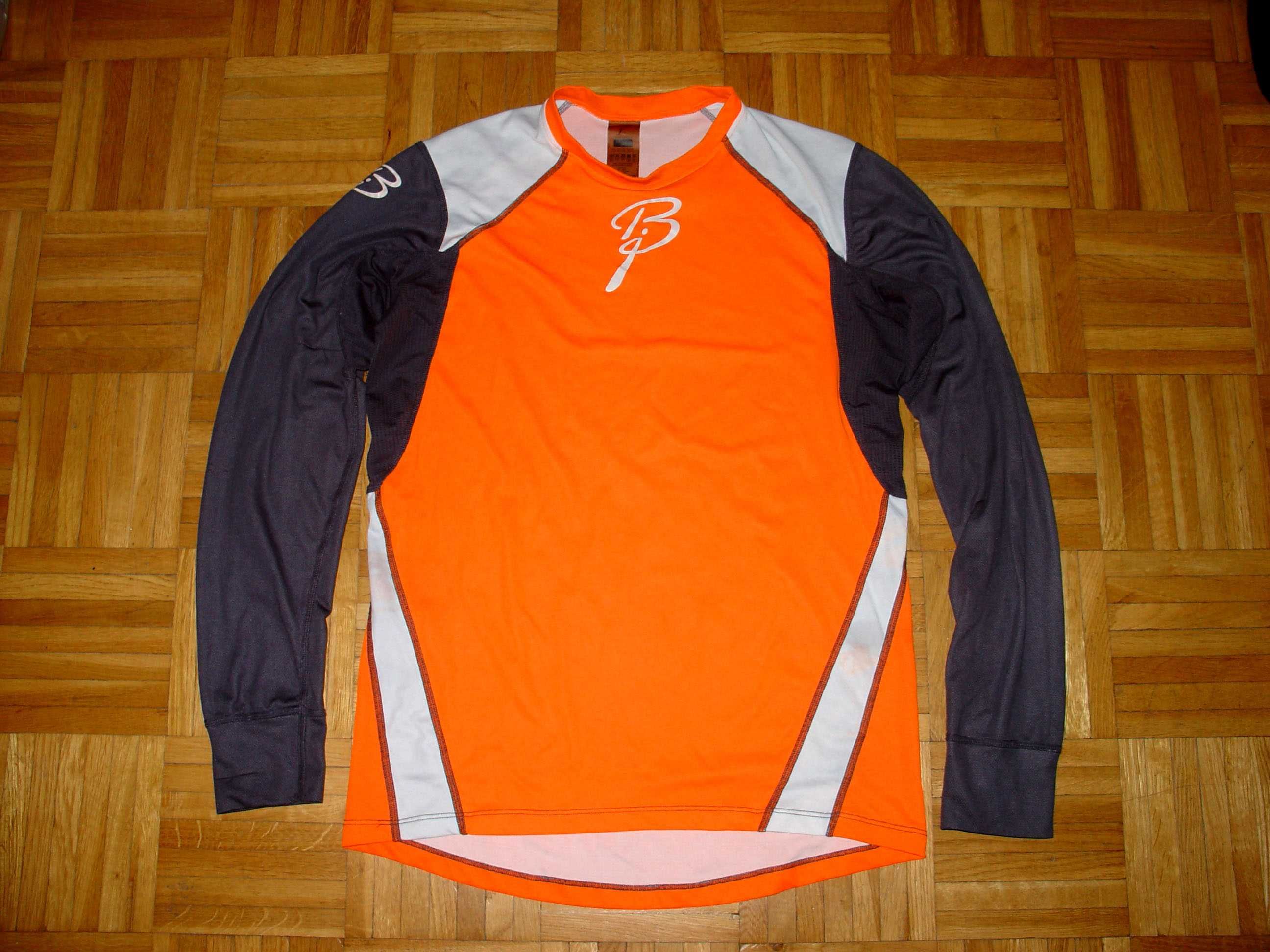 extra bluza trekkingowa firmy NORRONA rozmiar L