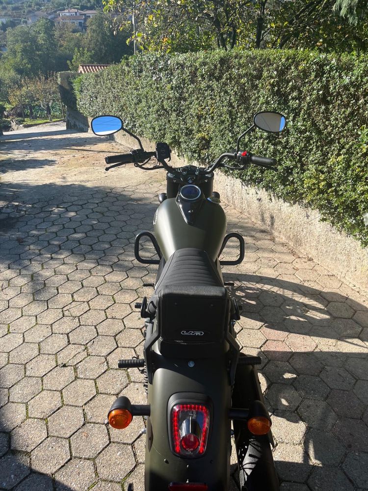 UM Renegade Comando 125cc