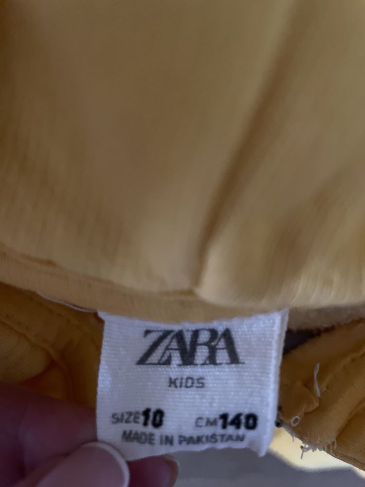 ZARA Kids zółta bluza na suwak z kapturem, r 140 cm