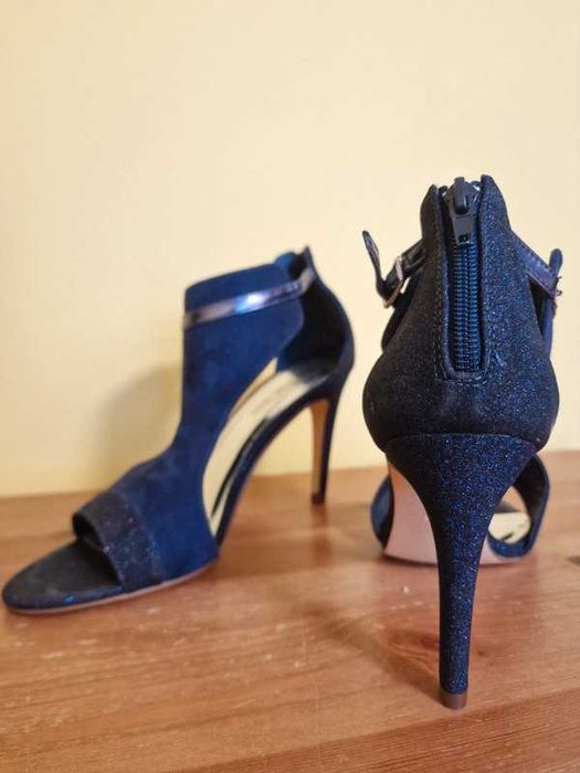Szpilki granatowe 39 - Street shoes