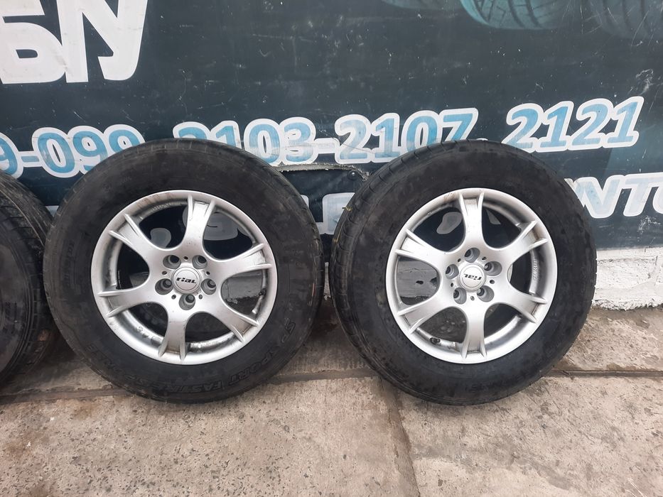 Продам титани Р-16 на Хонду  CR-V 5-14.3 розболтовка