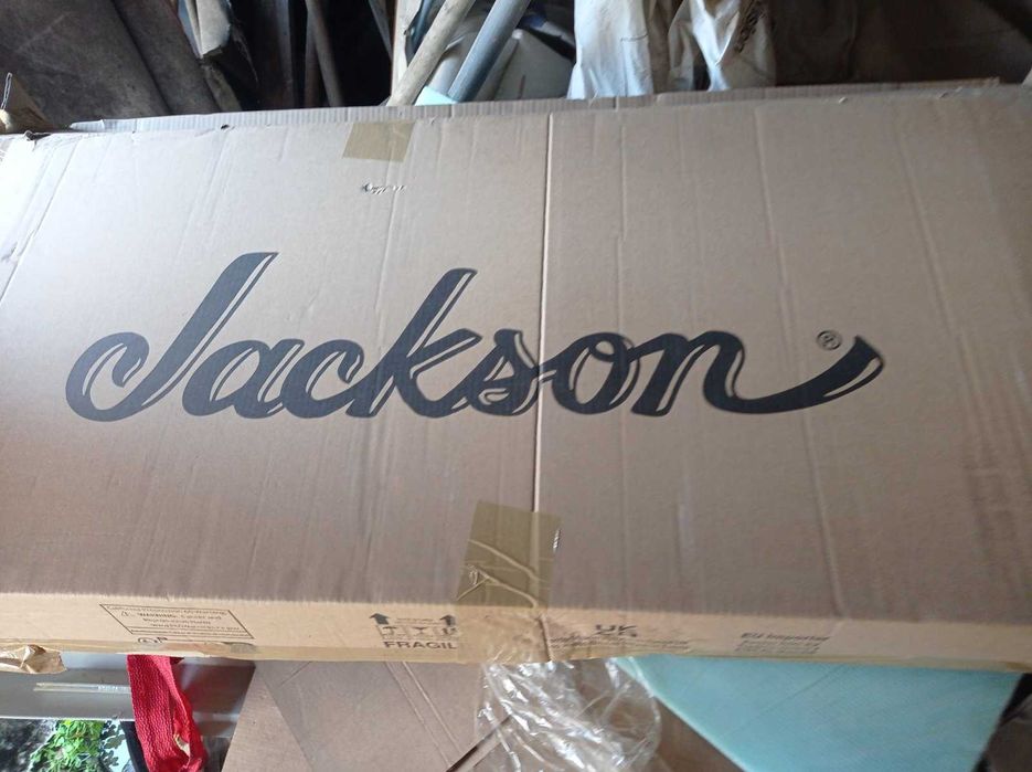 Коробка для  Електрогітари Jackson JS32T