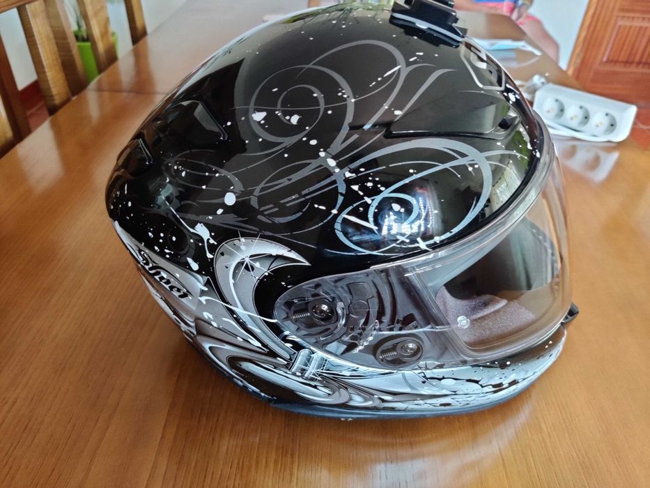Capacete de mota SHOEI