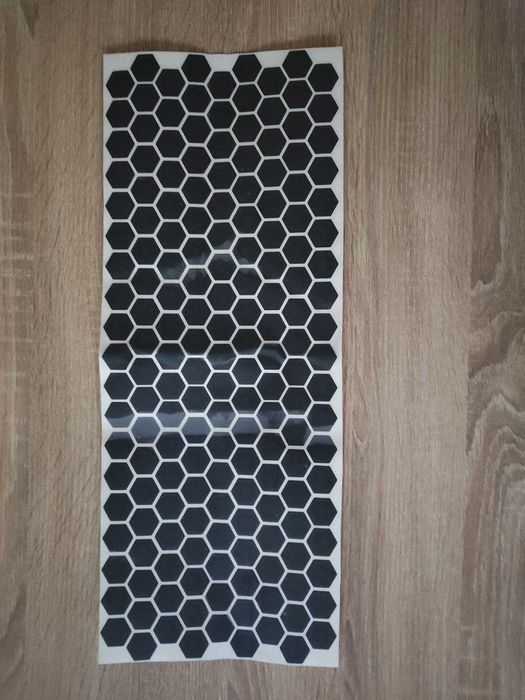 Наклейки на авто "смуги соти" 50 х 20 см 4 шт.