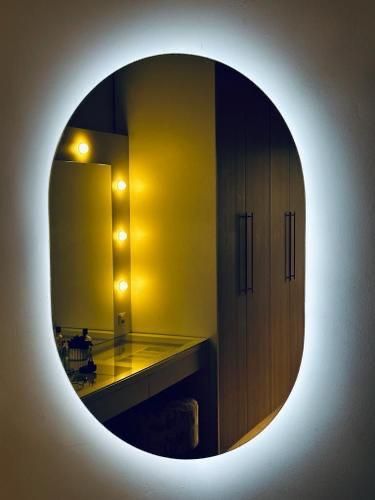 Espelhos decorativos por medida (com e sem LEDs) - Sob orçamento