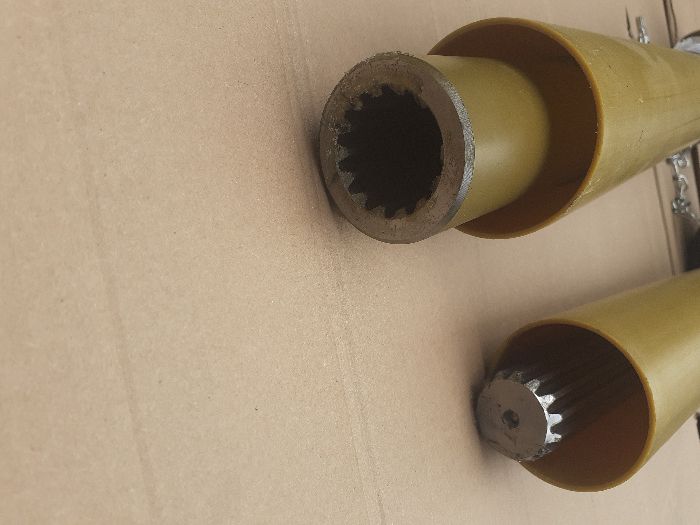 wałek przekaźnika mocy szerokokątny frezowany 135cm 620Nm