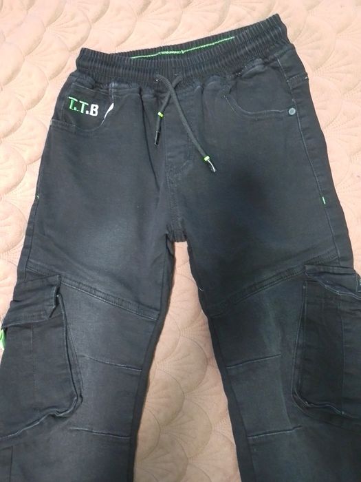 Джинси чорні утеплені