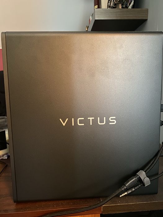 Komouter dla graczy HP Victus i5-12400/ RTX 3060Ti/16 GB RAM/512 GB