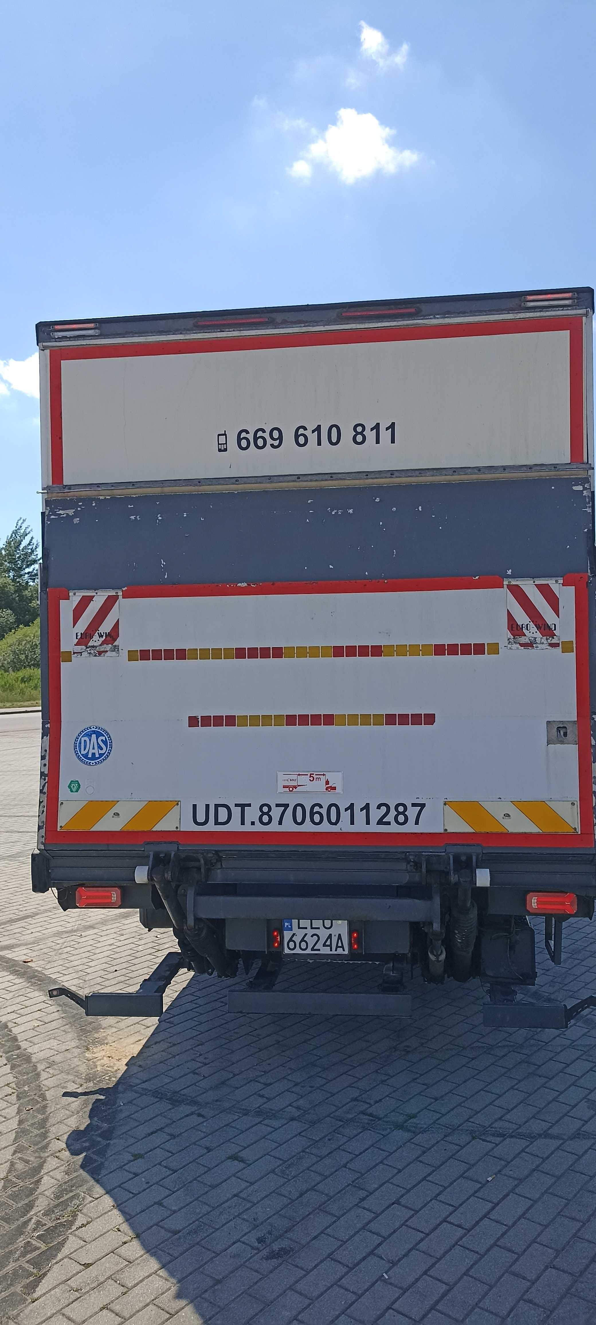 DAF LF45 180 kontener z windą
