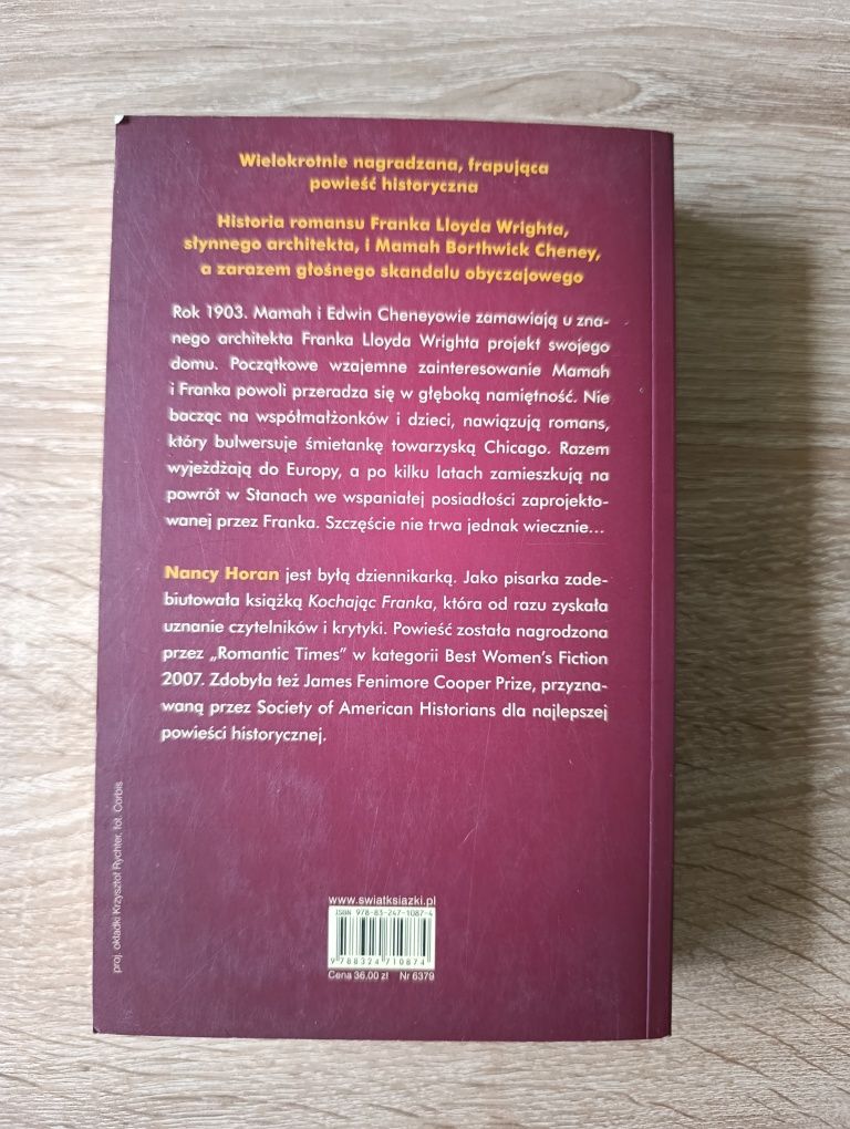 Nancy Horan Kochając Franka
