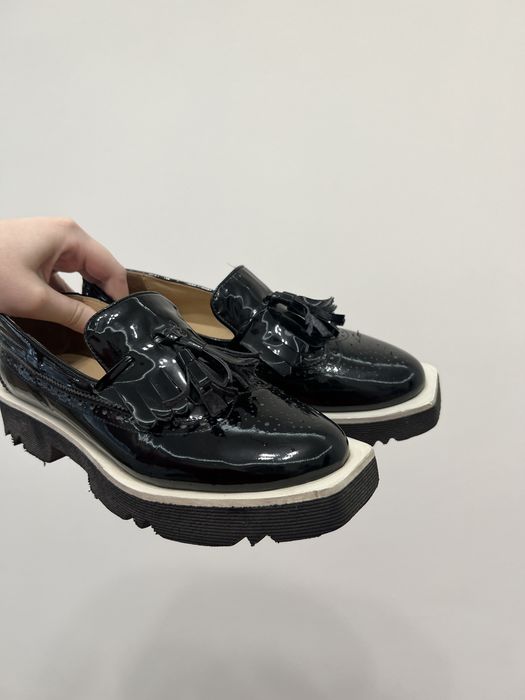 Лофери лакові Estro