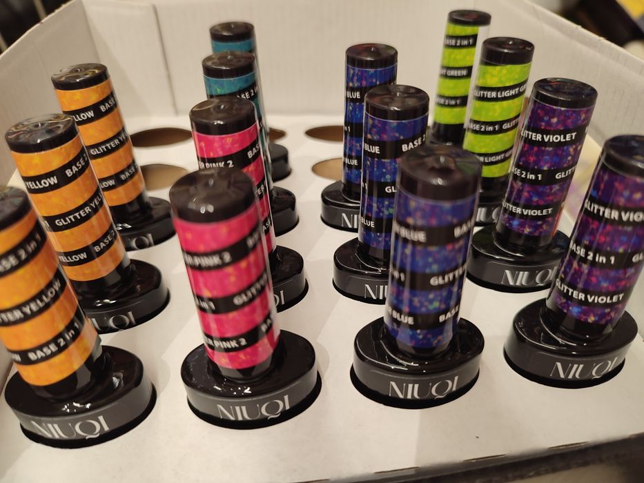 Glitter Baza+color NiUQI hybrydowa