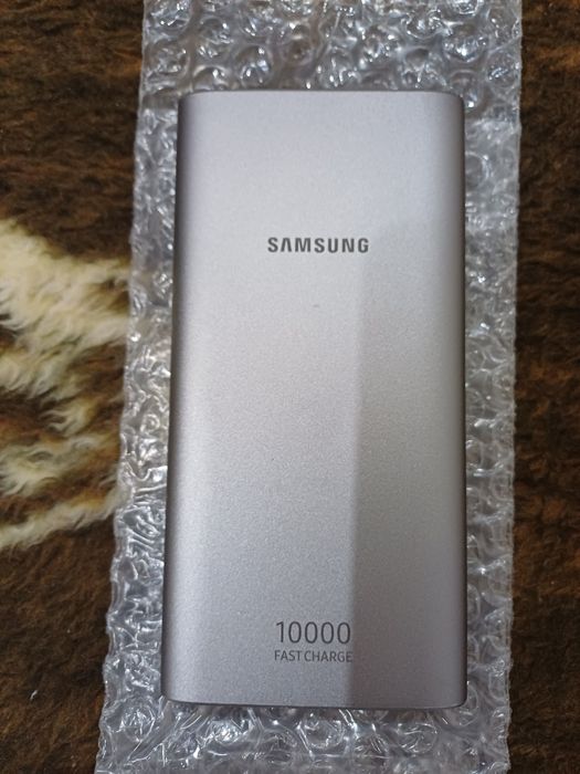 Samsung power bank 10000