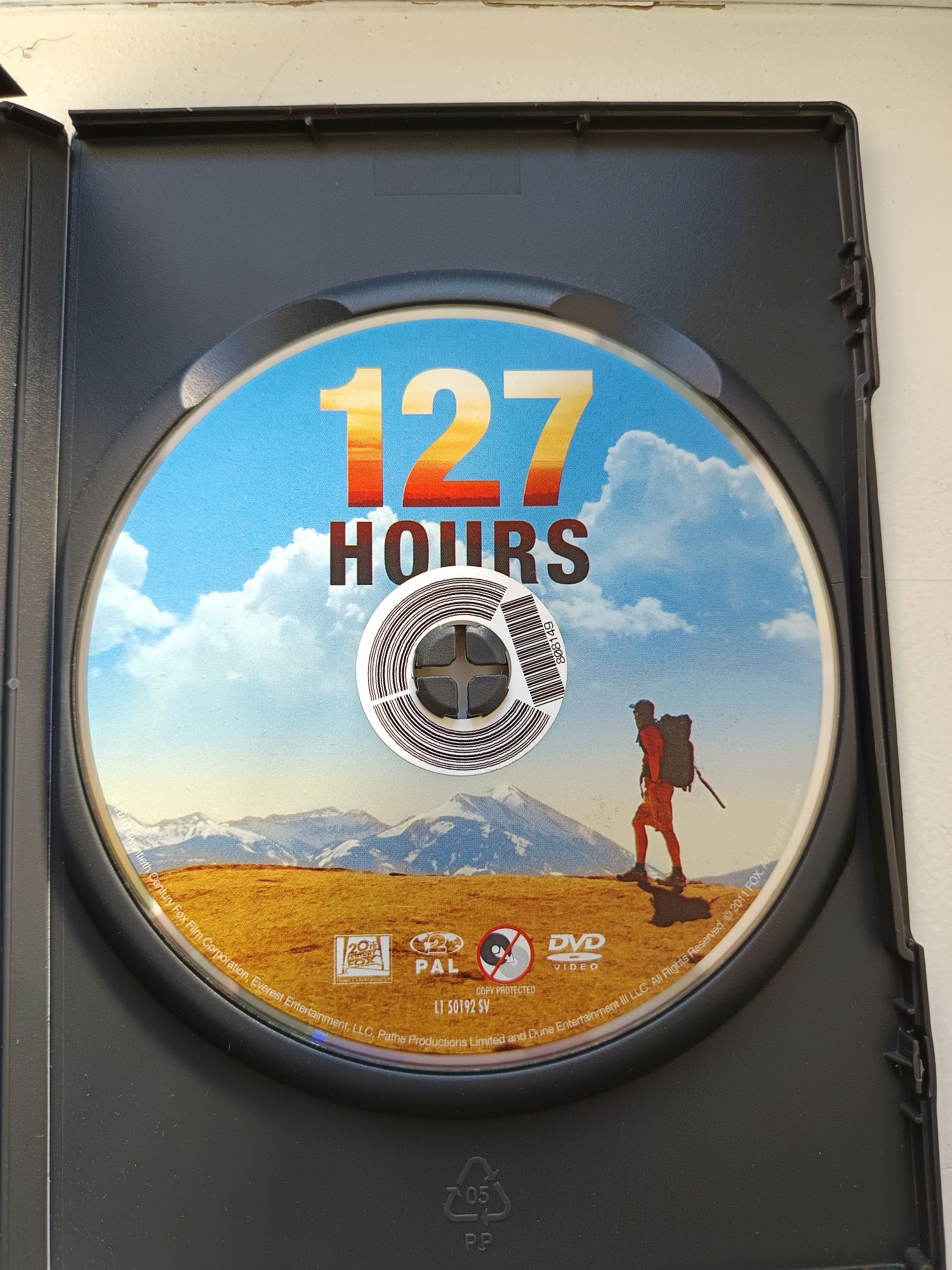 DVD 127 horas.   .