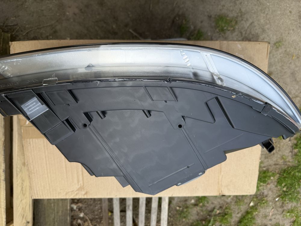 Vw T5 lampa lewy przód