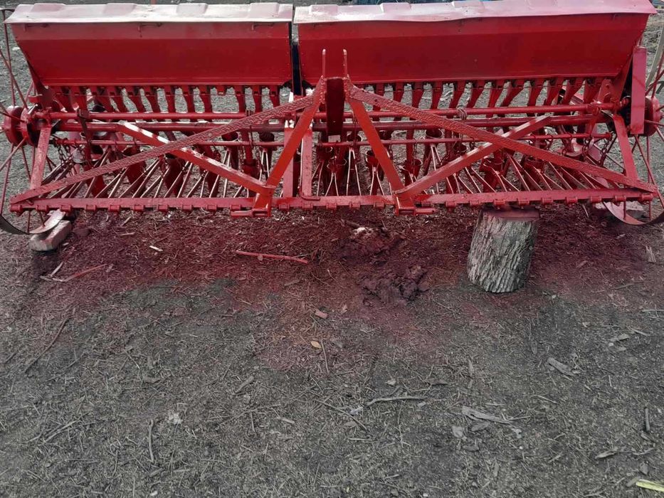 Продам сівалку сіялка зернова