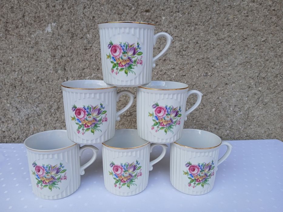 Горнятка кружки чашки Чехословакия Мейсенский букет посуда фарфор