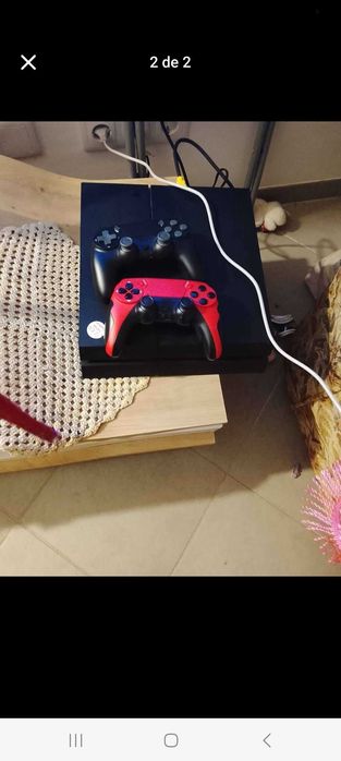 Playstation tem 2 comandos