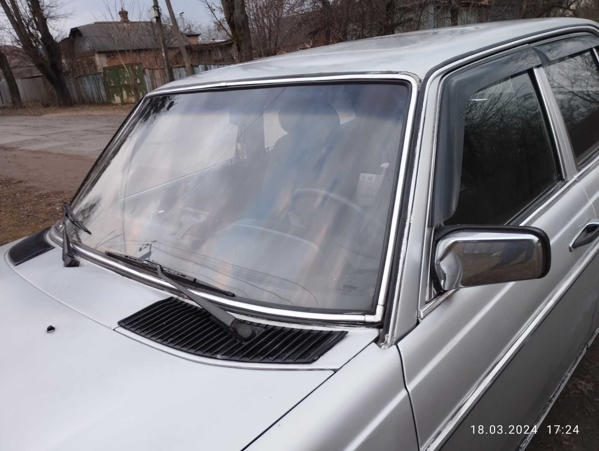 Продам свой Mercedes W123 с переоформлением