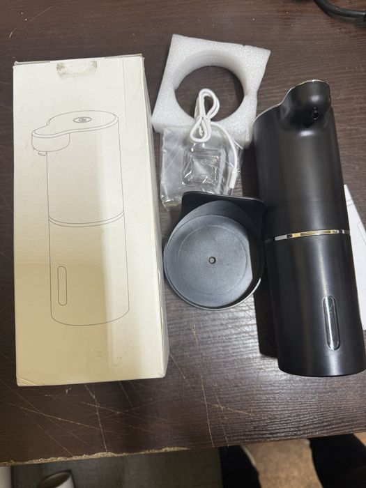Automatyczny dozownik mydła, 380 ml, mocowanie ścienne, bezdotykowy