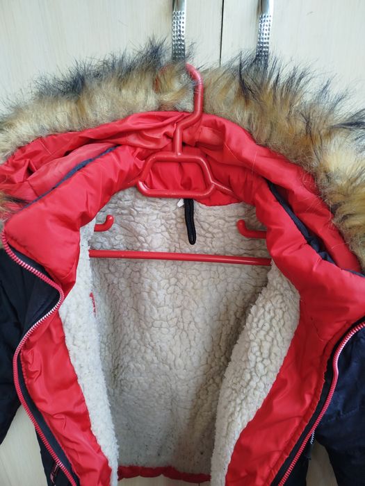 Куртка зимова на 10-12 років