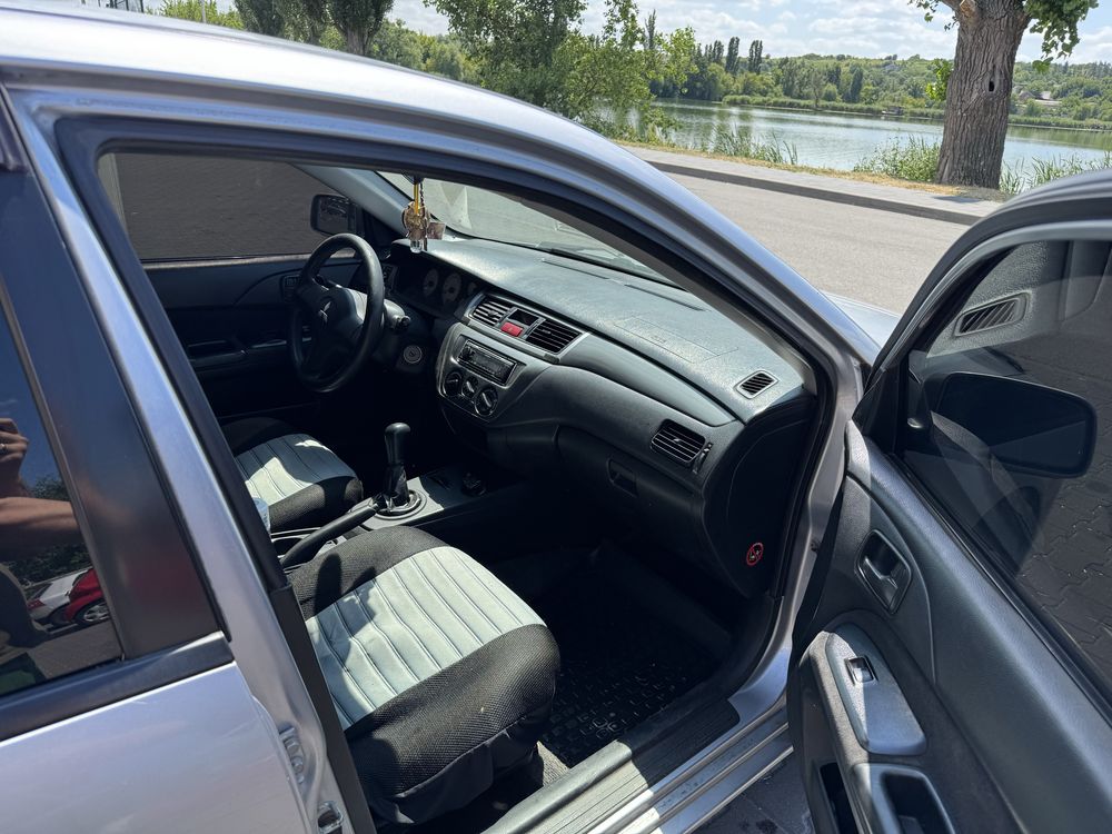 Продам Mitsubishi Lancer 9