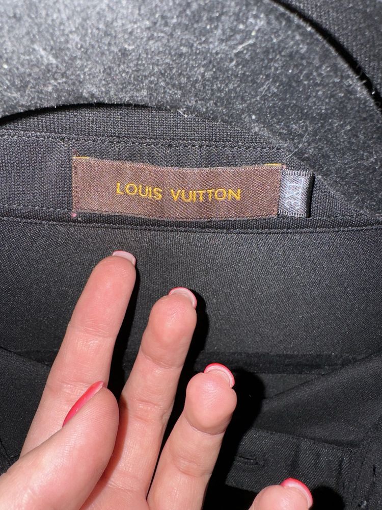 Продам футболку Louis Vuitton