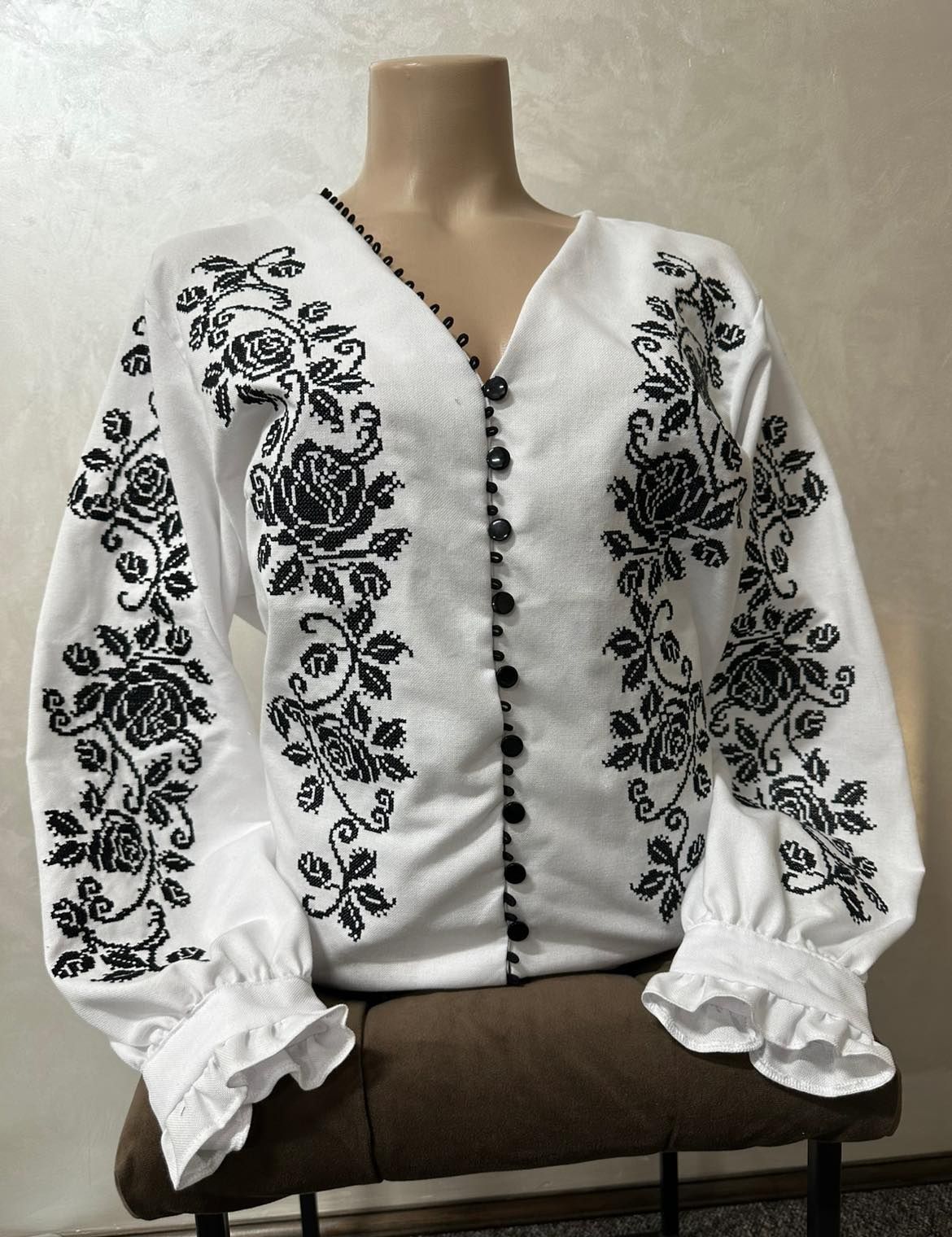 Вишиванки жіночі