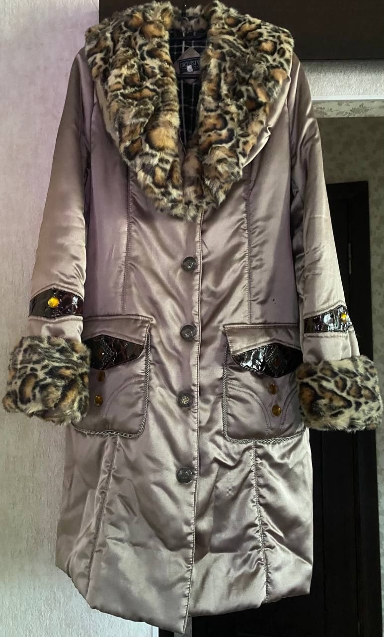 Пальто жіноче зимове