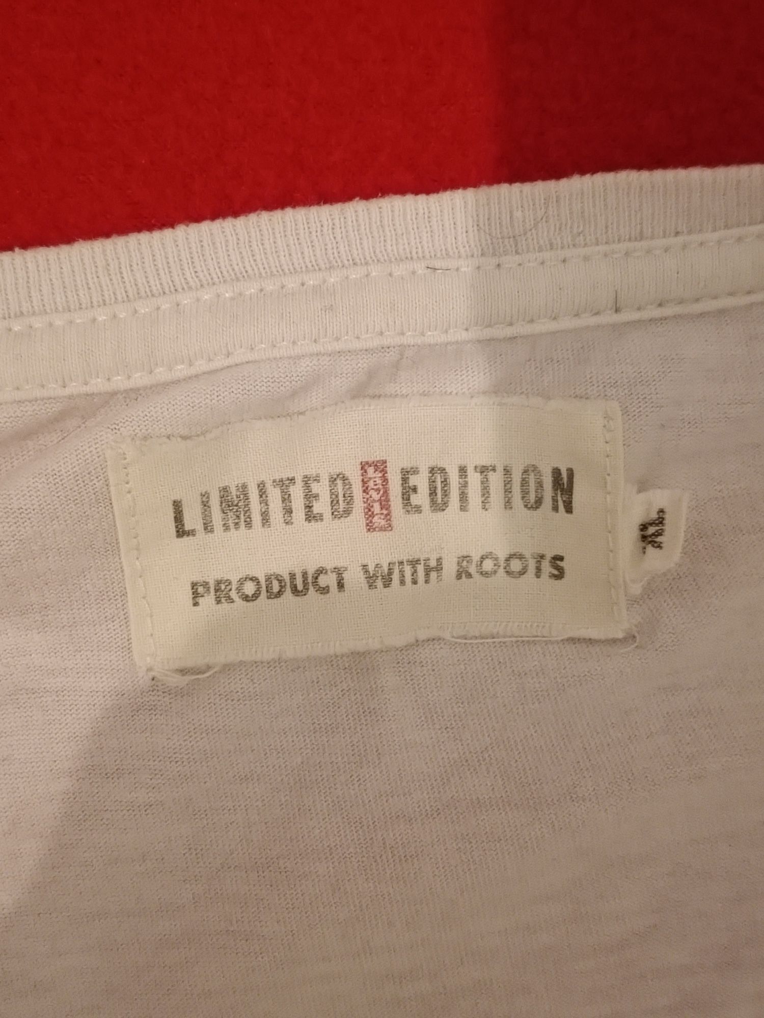 Продам оригинальную мужскую футболку Levi's size XL