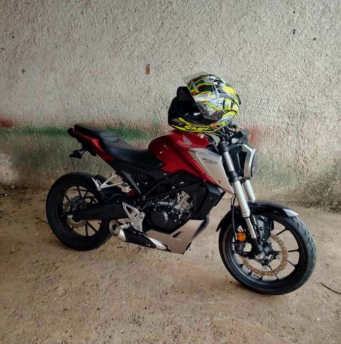 Honda CB 125R 2019