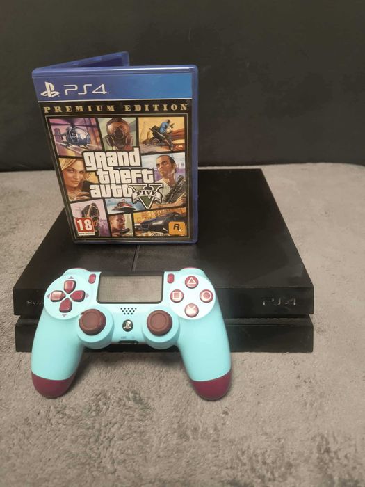 Ps4 z padem i GTA V