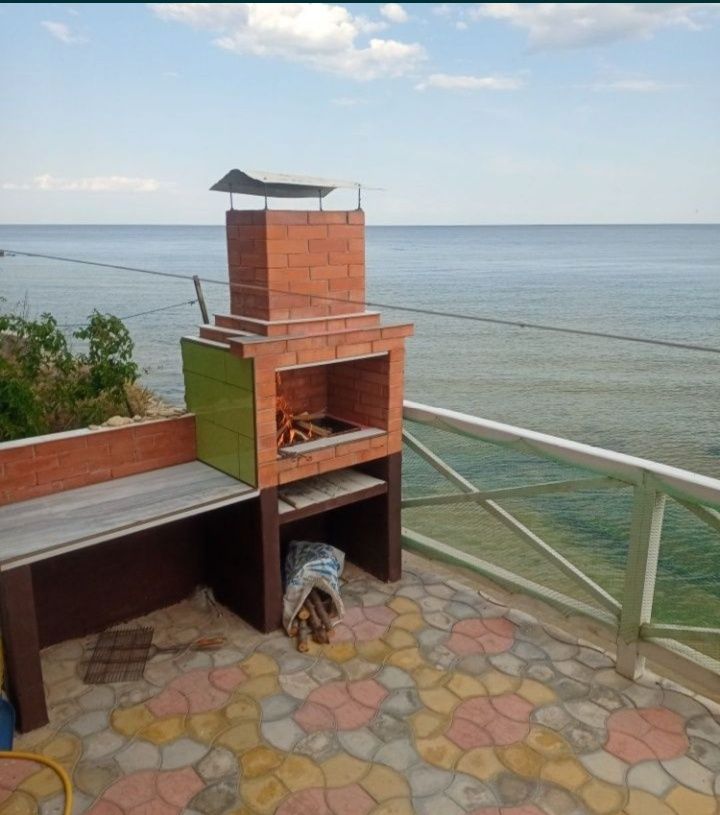 Домики посуточно на самом берегу моря,Вапнярка, ДК Солнечный